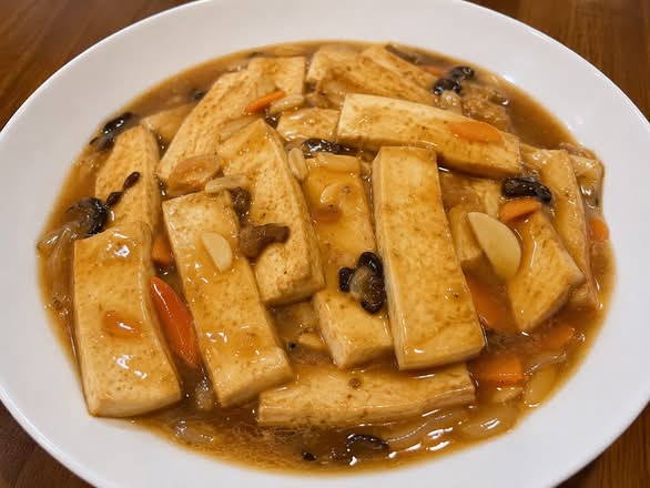 23. 家常豆腐 (Home-style Tofu)